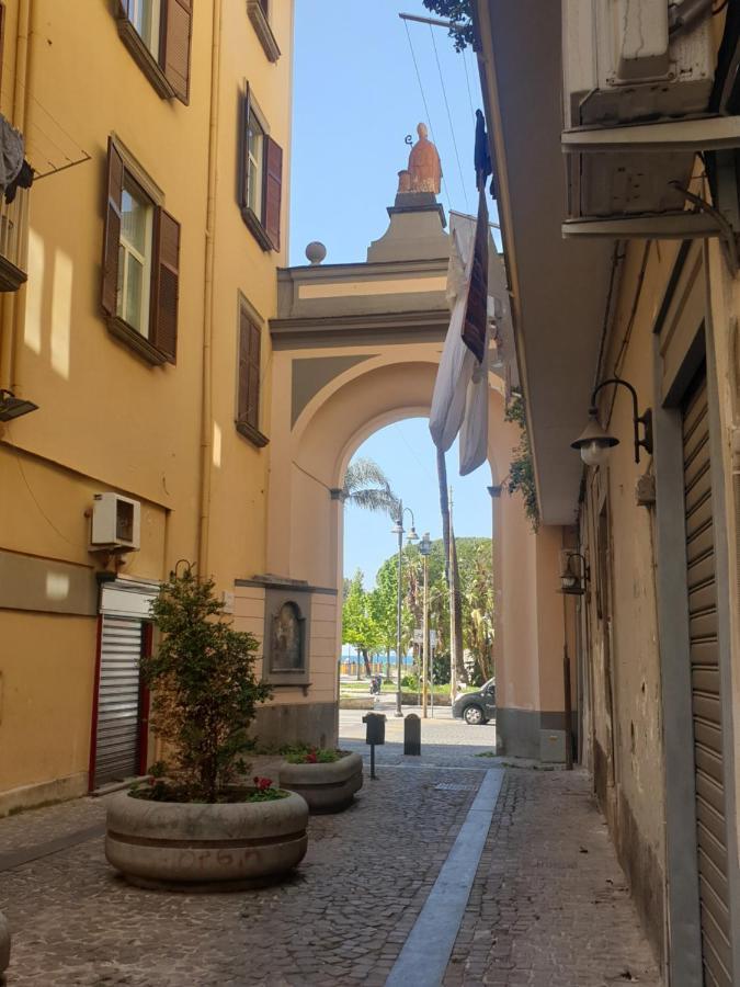 La Residenza Della Fenice Castellammare di Stabia Buitenkant foto